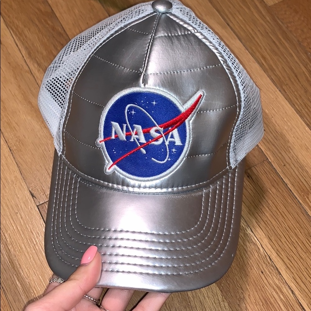 NASA hat - Picture 2 of 2